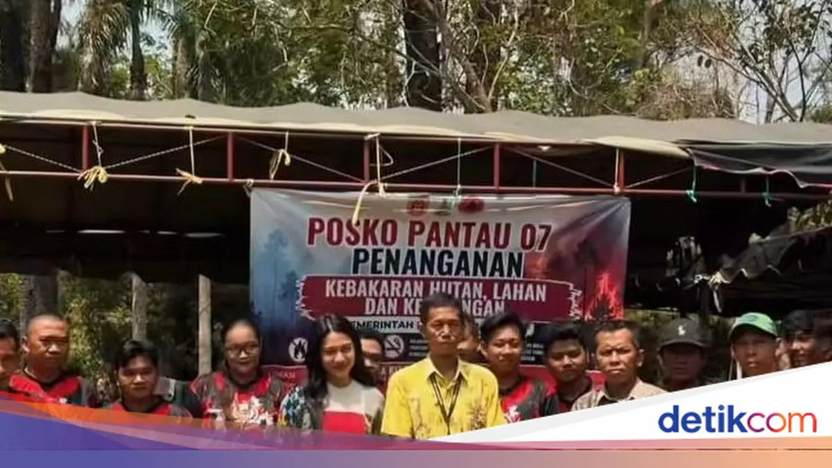 Azizah Salsha Berikan Bantuan Penanganan Karhutla di Banjarbaru