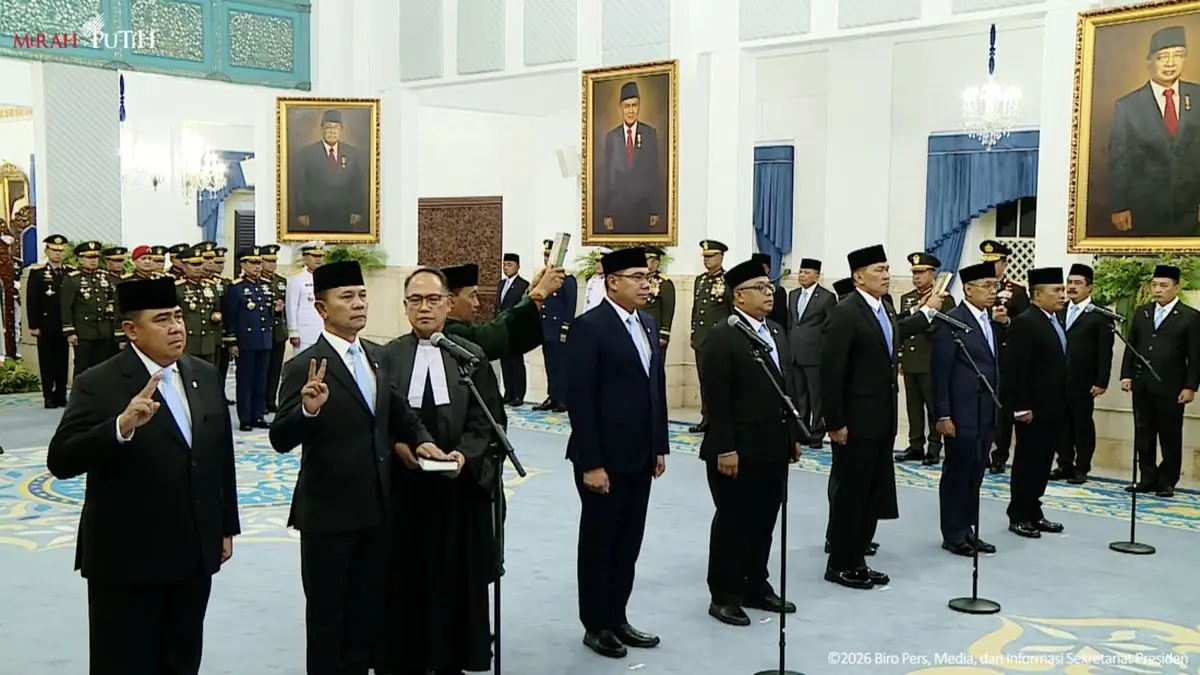 Daftar Lengkap 9 Pejabat yang Dilantik Prabowo di Reshuffle Hari Ini