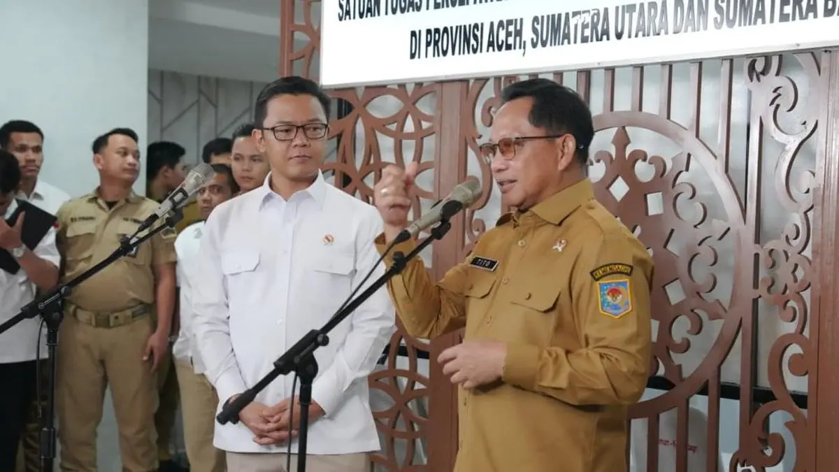 Menko PMK Sugiono Apresiasi Kinerja Satgas PRR Pulihkan Sumatra