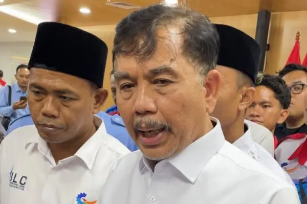 Buruh Desak Prabowo Segera Teken UU Pelindungan Ketenagakerjaan, Ada Rumor Penundaan