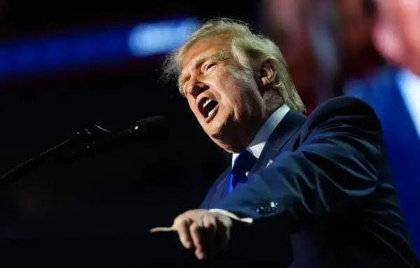 Trump Tegaskan Tak Perlu Senjata Nuklir Hantam Iran