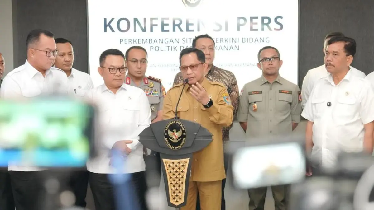 Banyak Tantangan, Mendagri Pastikan Penanganan Karhutla Dioptimalkan