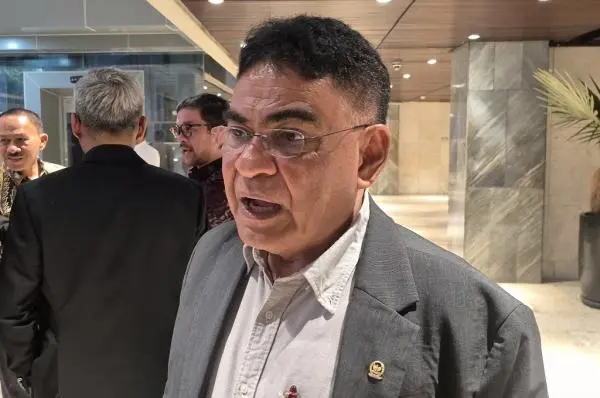 Andreas PDIP ke Gibran usai MA Putuskan Suket Ijazah SMA Tak Sah: Lebih Baik Mundur