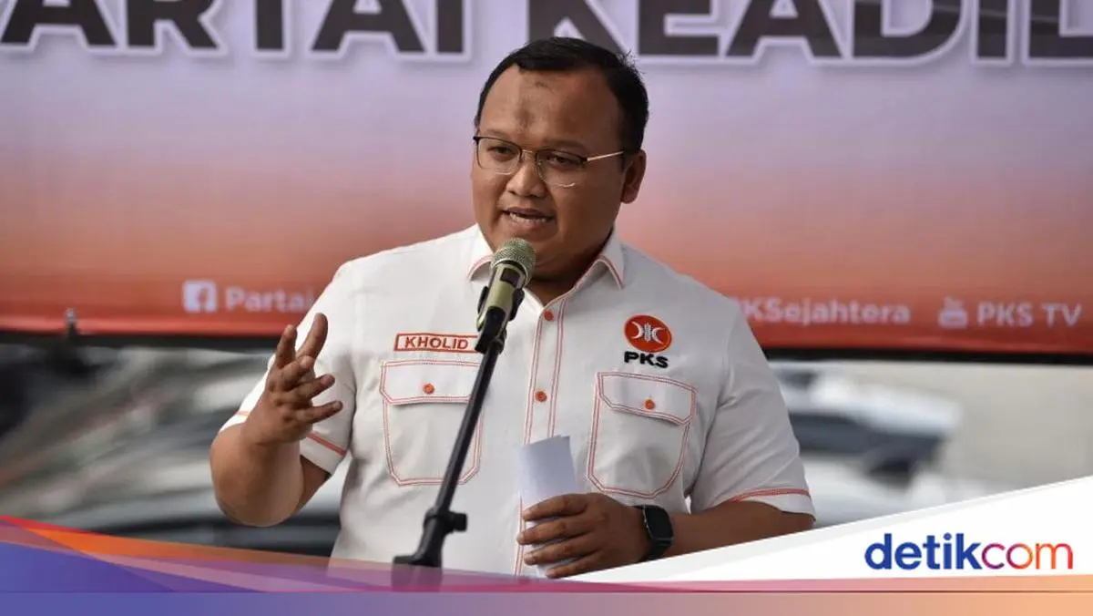 PKS Akan Komunikasi ke Fraksi Lain di DPR Sikapi Polemik Ijazah Gibran