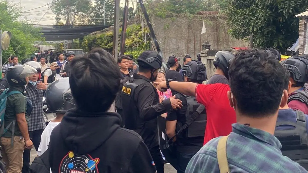 Lapak di Kampung Ambon Dibongkar, Polisi Buru Pemiliknya