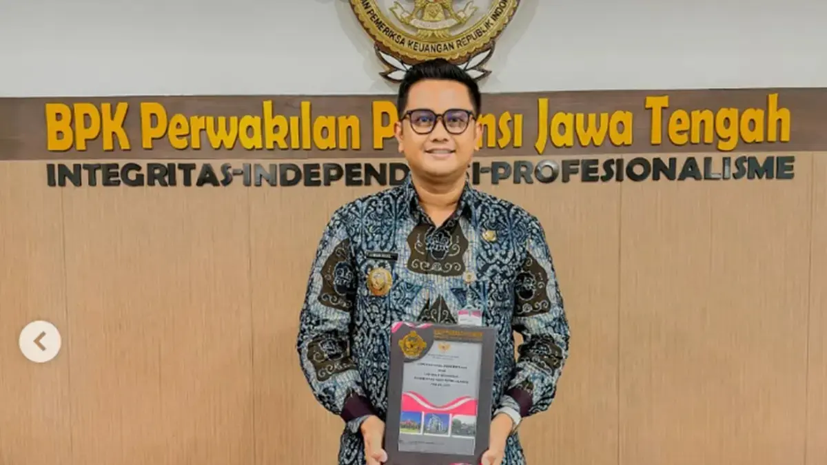 KPK OTT 20 Orang Termasuk Bupati Klaten Terkait Dugaan Penerimaan Barang dan Suap ke BPK