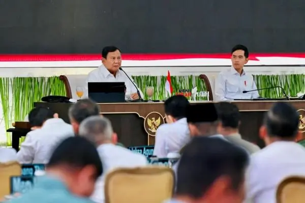 Prabowo Puji Mentan Amran Tak Buka Hutan Primer demi Kejar Target Pangan: Bagus
