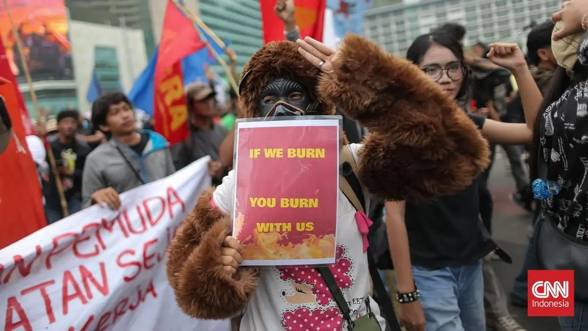 Mahasiswa Bubar, Arus Lalin di Sudirman Thamrin Mulai Dibuka
