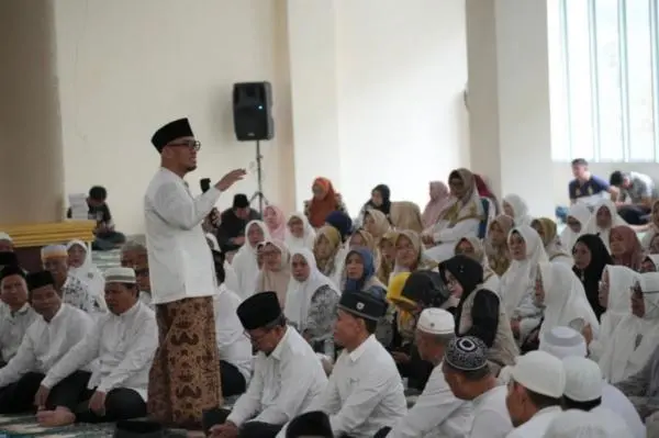 Non-Muslim Bisa Jadi Petugas Haji, Ini Penjelasan Wamenhaj Dahnil Simanjuntak