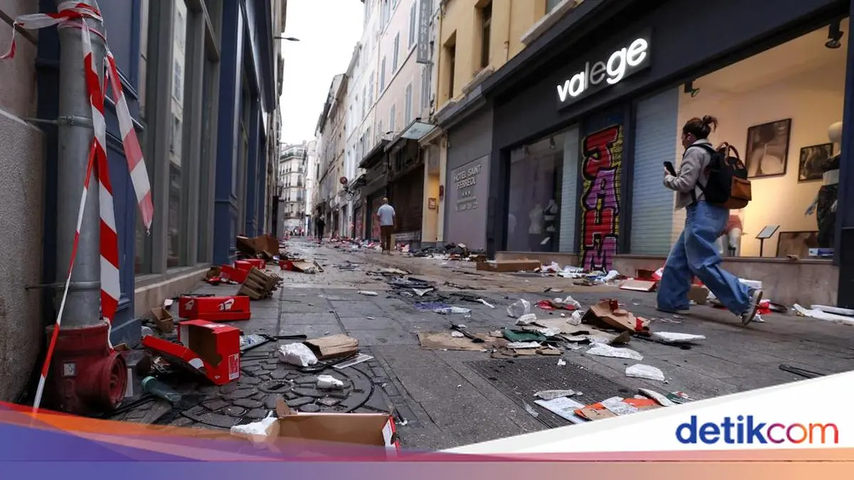 Seorang Pendemo Tewas Saat Demo Ricuh di Prancis