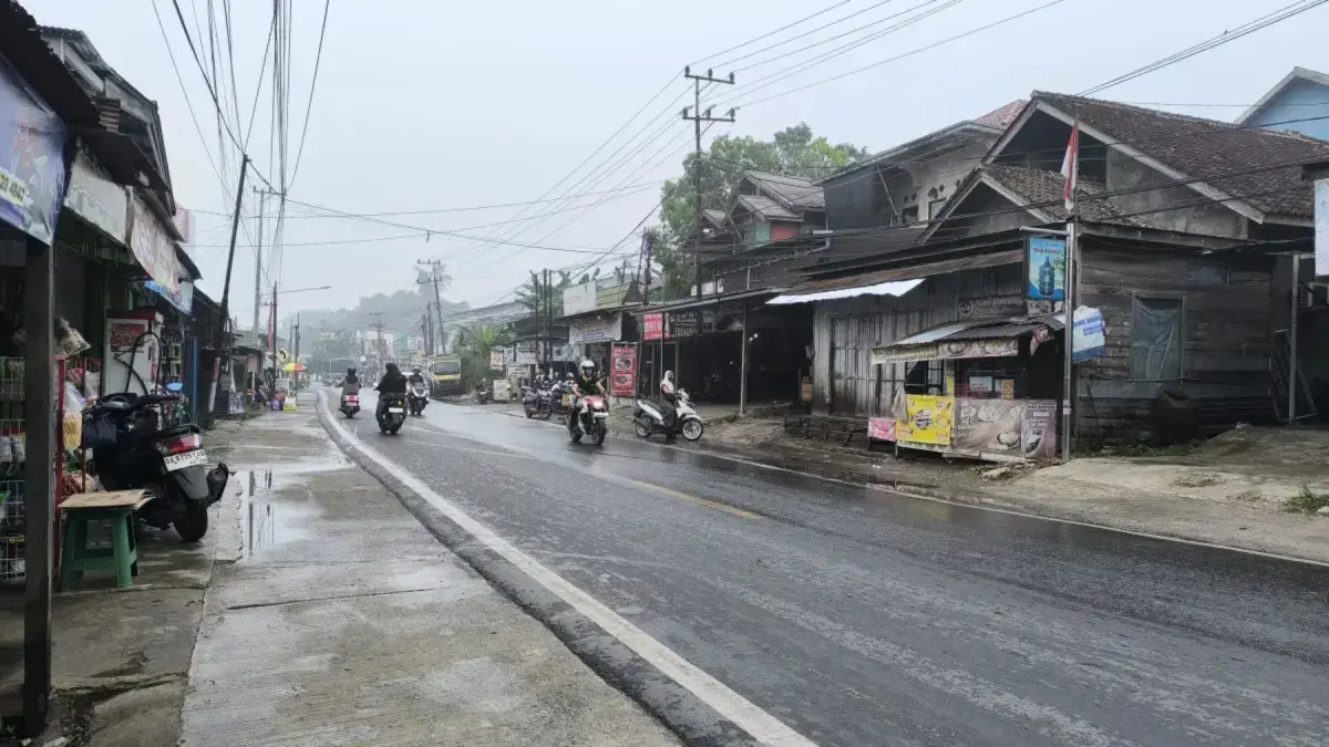 Awan Hujan Padati Langit Kalimantan dan Sumatera, Asa untuk Redam Karhutla