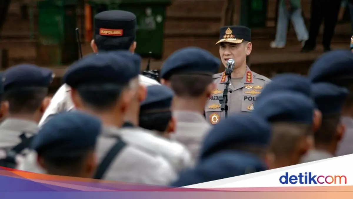 Kapolda Metro Tekankan Anggota Humanis Kawal Aksi di Jakarta Hari Ini