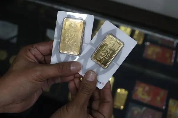 Harga Emas Antam Turun 2 Hari Berturut-turut, Waktunya Serok?