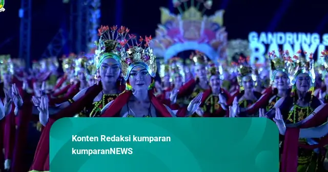 Siswi Sekolah Rakyat Tampil Memukau di Festival Gandrung Sewu 2026