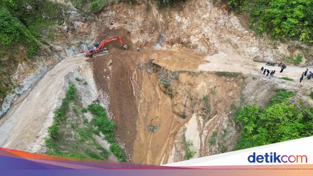 Perlahan Pulih, Jalur Aceh Timur-Gayo Lues Dibuka Kembali Usai Longsor