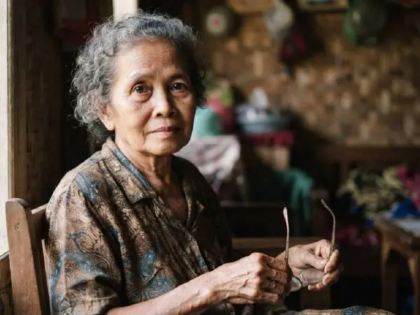 Katarak Masih Jadi Biang Kerok Kebutaan Lansia, Ini Datanya!