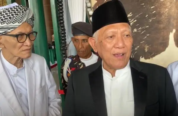 Peringati Hari Santri di Jombang, Ketum PBNU Serukan Salat Istisqa untuk Atasi Karhutla