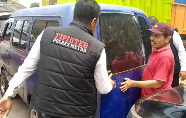 4 Pelangsir BBM Bersubsidi di Kota Metro Ditangkap, Modus Ganti Pelat dan Barcode