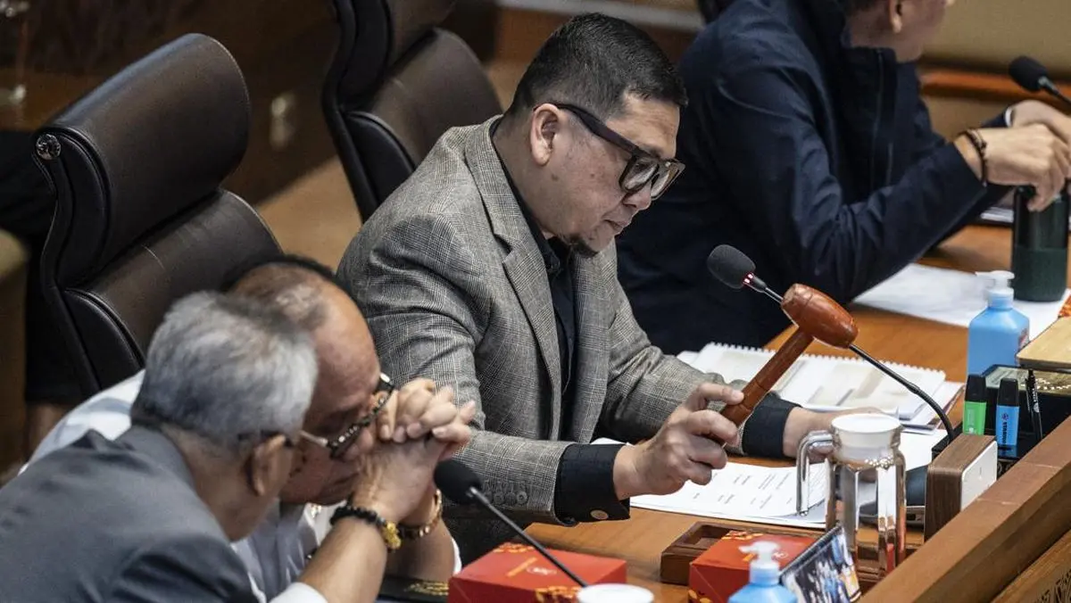 Golkar Surati KPU Soal Proses Pergantian Sarmuji dan Bamsoet di DPR