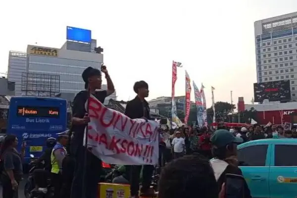 Demo 20 Oktober Tak Rusuh, DPR Apresiasi Tak Ada Tindakan Represif Polisi