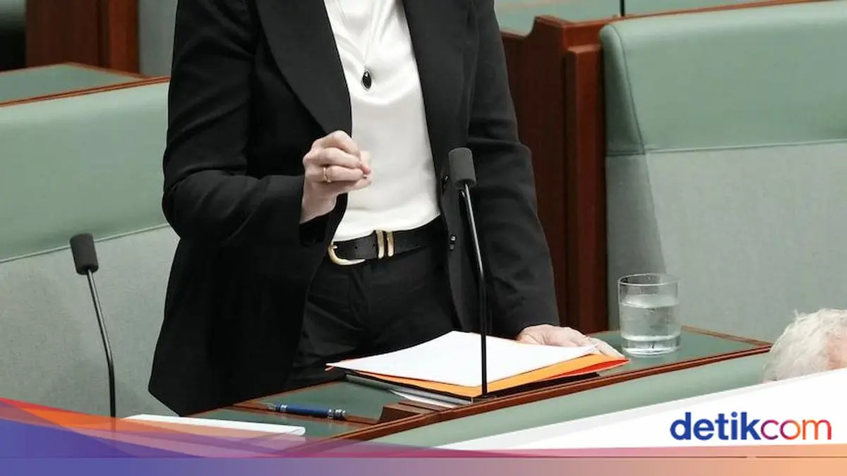 Anggota Parlemen Australia Kehilangan Kaki Setelah Ditabrak Mobil