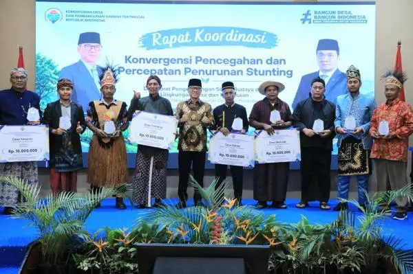 Beri Penghargaan ke Desa Berkinerja Baik, Mendes Yandri Sebut Pencegahan Stunting Jadi Kata Kunci Kemajuan Bangsa