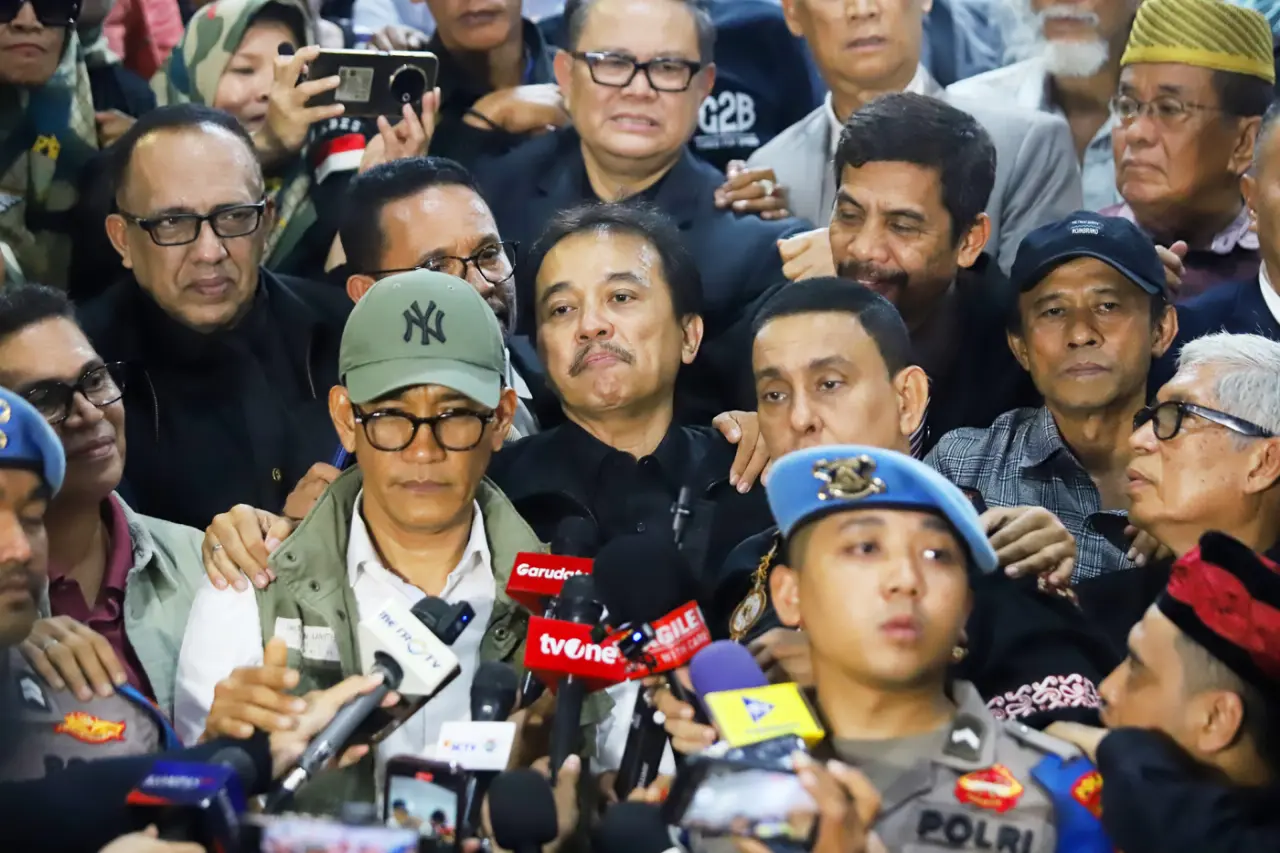 Roy Suryo Hadapi Sidang Putusan Sela Dugaan Pencemaran Nama Baik Jokowi