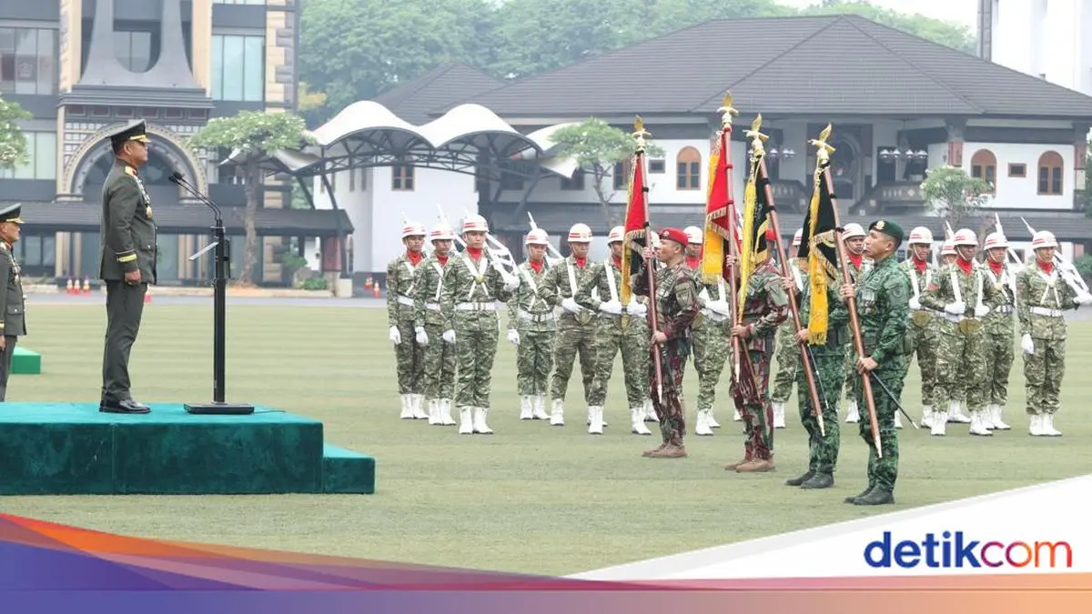 4 Satuan TNI AD Terima Samkaryanugraha, KSAD: Jadikan Pemacu Prestasi