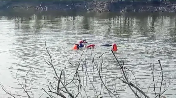 Petugas Keamanan Semen Tonasa Ditemukan Tewas Mengapung di Waduk