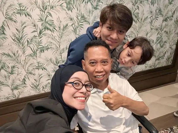 Rizky Billar dan Lesti Kejora Jenguk Tukul Arwana, Fotonya Mengharukan
