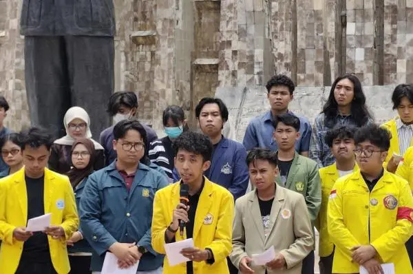 Mahasiswa ULM Jauh-Jauh ke Jakarta Ikut Demo, Suarakan Dampak Karhutla Kalsel