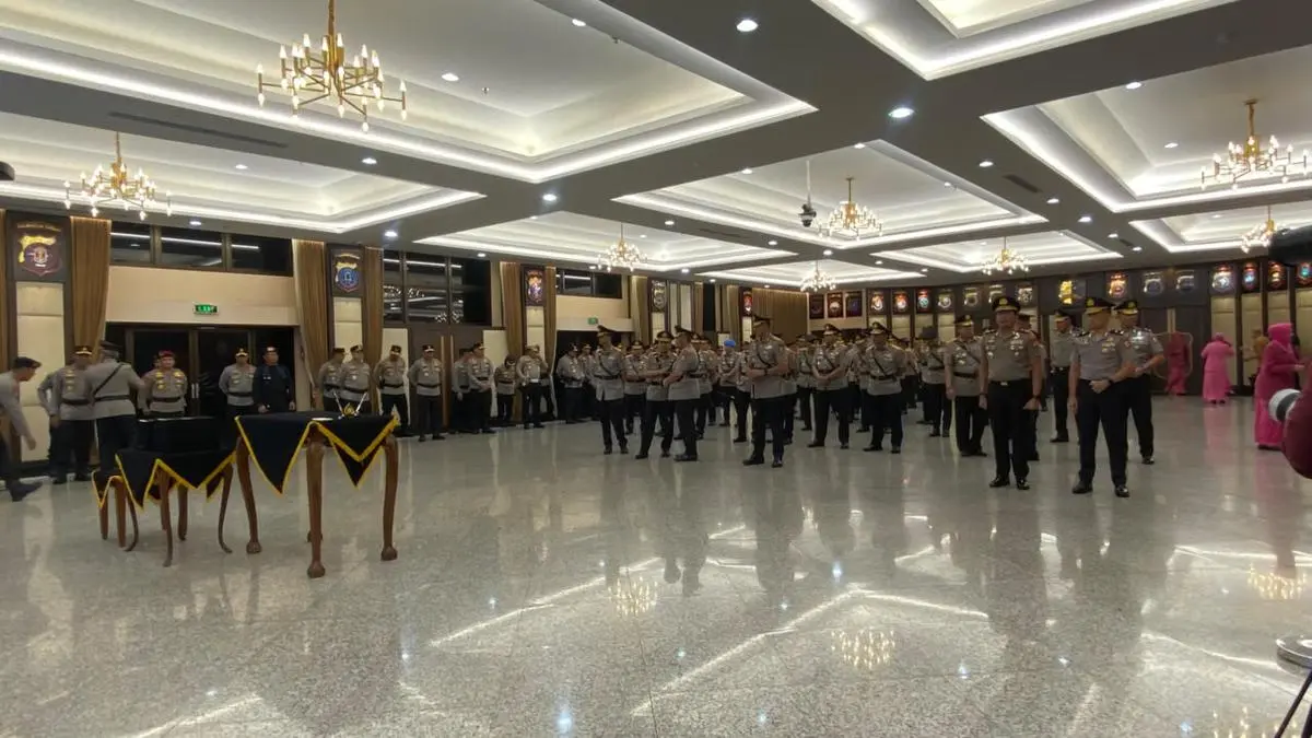 Kapolri Kembali Rombak Jabatan Pati dan Pamen