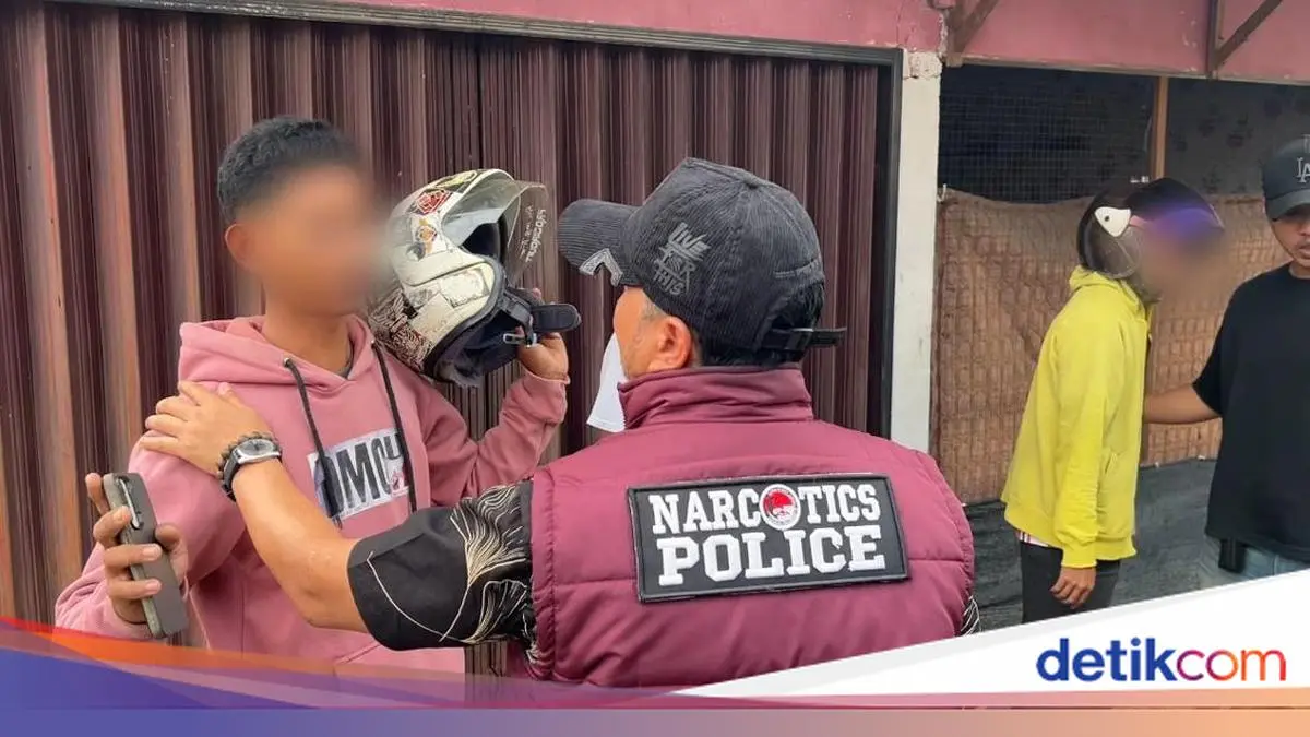 Sarang Narkoba di Pekanbaru Digerebek Polisi, 3 Pria Postif Sabu Diamankan