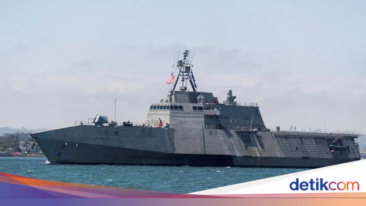 Tegang! China Kirim Pasukan Awasi Kapal Perang AS di Laut China Selatan
