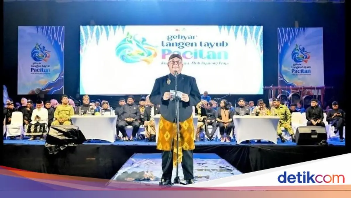 Pagelaran Langen Tayub Pacitan Catatkan Rekor MURI dengan 5.000 Penari