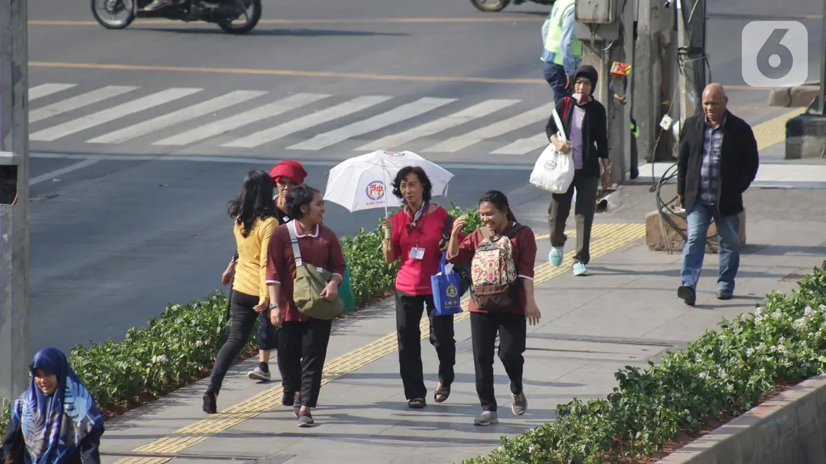 BPBD: Biaya Modifikasi Cuaca Jakarta Rp 140 Juta Sekali Terbang