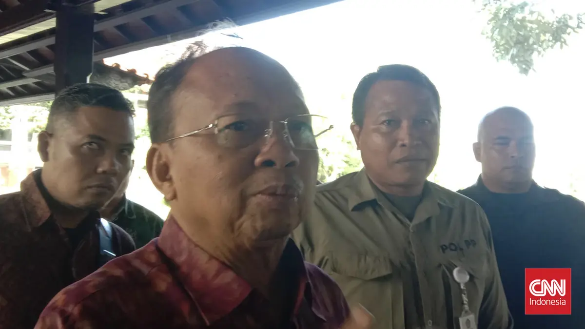 Koster Minta Kepala Daerah di Bali Bentuk Satgas Penyaluran BBM