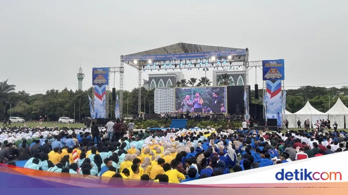 Mahasiswa hingga Santri Hadiri Konsolidasi Akbar di Mapolda Jatim