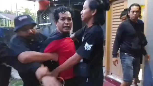 Sempat Melawan dan Dihalangi Keluarga, Pencuri Aksesori Tower Ditangkap di Makassar