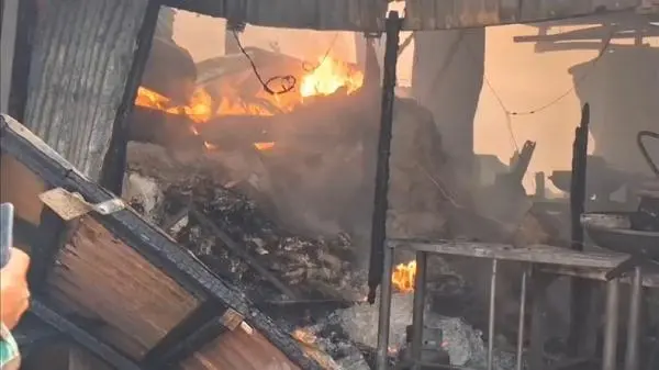 4 Ruko di Waru Sidoarjo Hangus Terbakar, Api Diduga dari Puntung Rokok