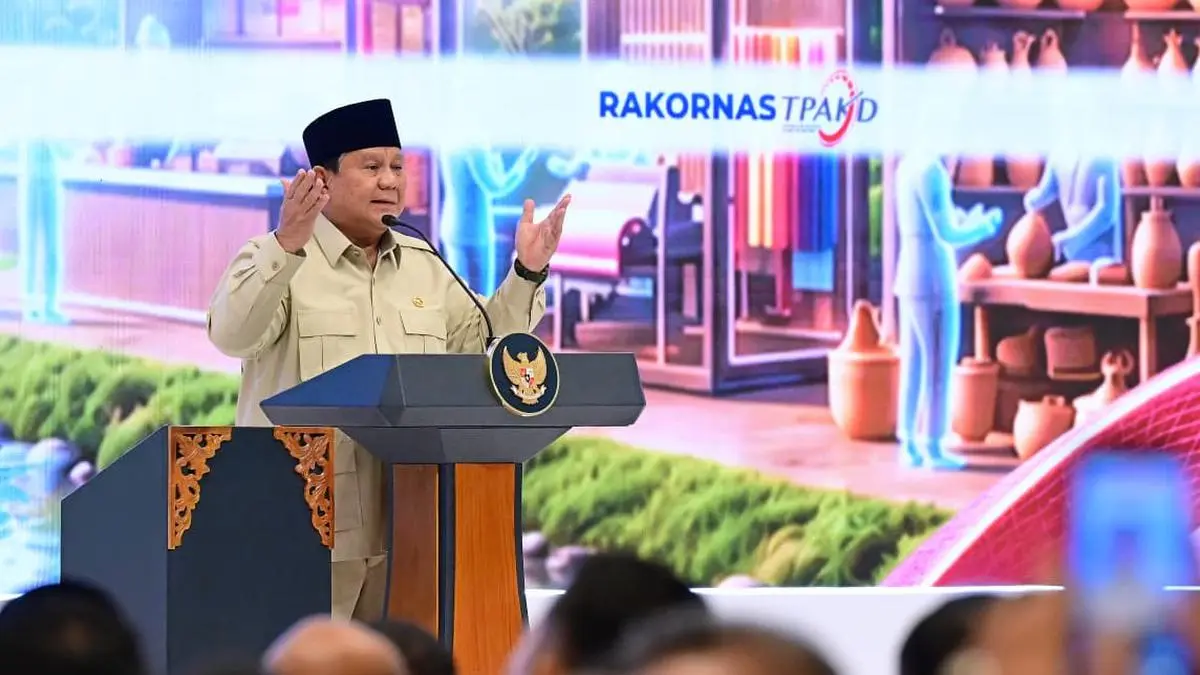 Prabowo Bidik Penyaluran Kredit Rakyat Rp 400 Triliun pada 2027