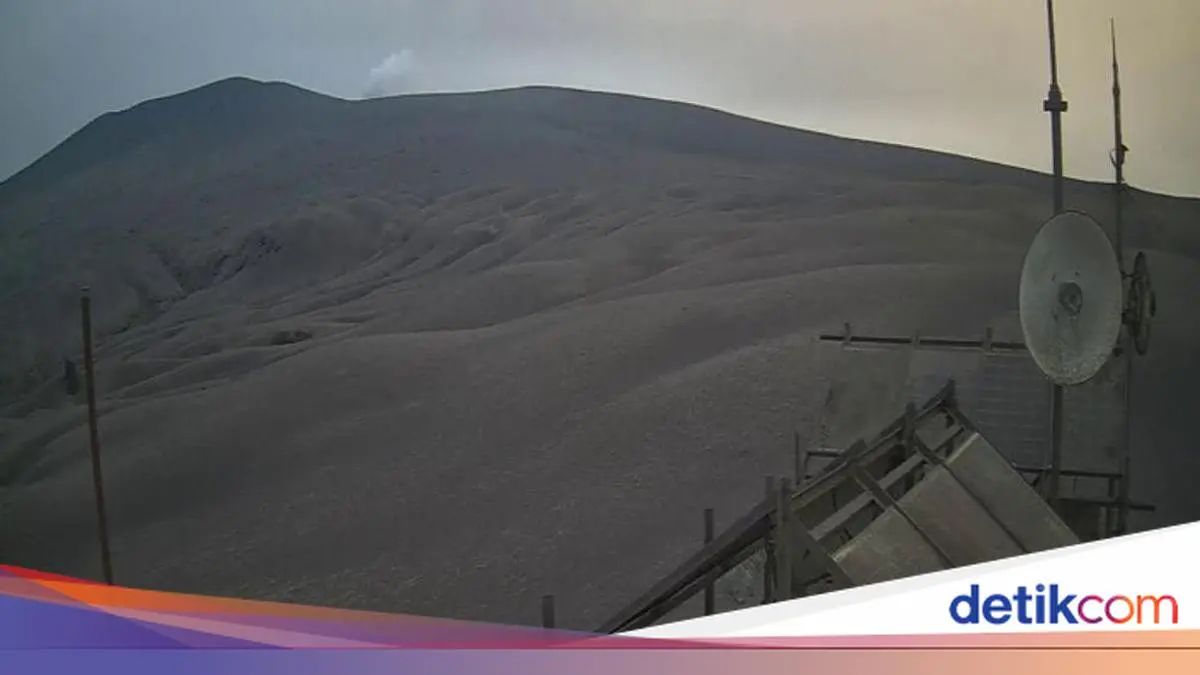 Gunung Anak Krakatau Level Siaga, Warga Dilarang Mendekat Radius 5 Km