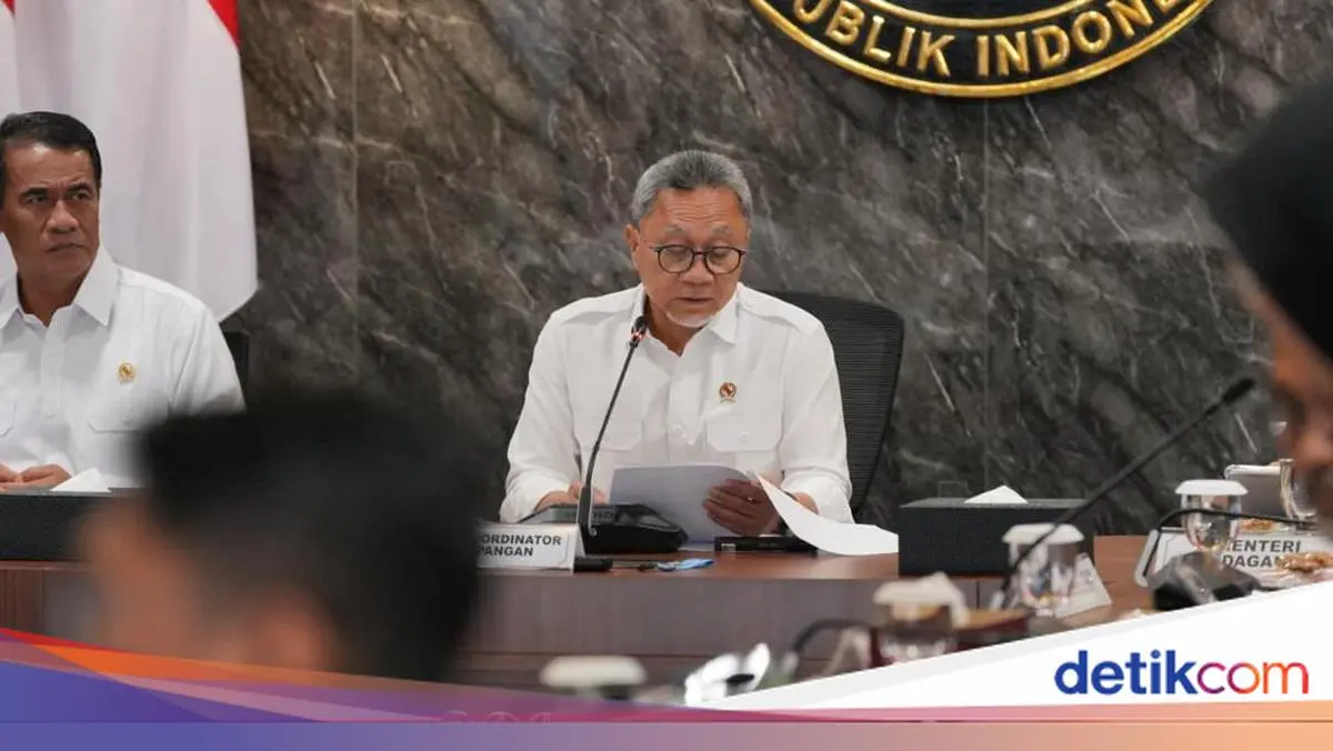 Prabowo Perintahkan Zulhas Percepat Bantuan Pangan kepada Desil 1 hingga 4