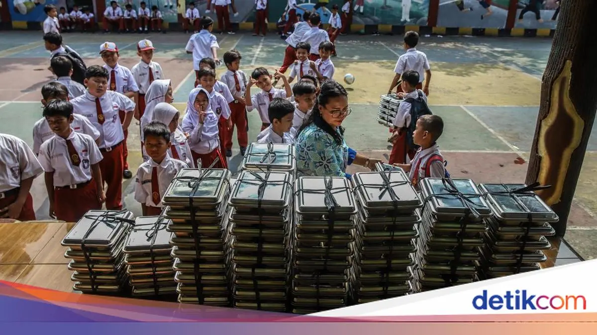 DEN Menghadap Prabowo, Lapor Temuan soal Kehadiran Siswa Penerima MBG
