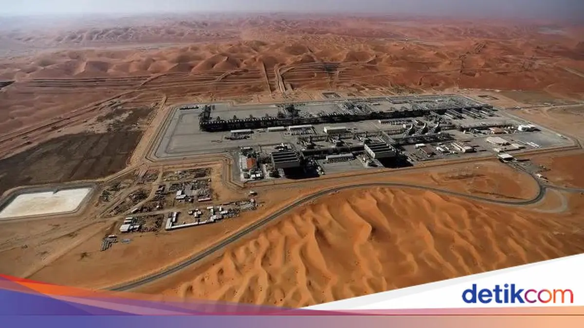 Saudi Hancurkan Drone Sasar Ladang Minyak Shaybah, 2 Orang Tewas Kena Puing