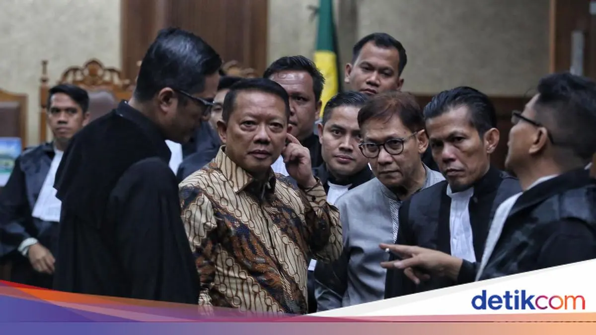 Rincian Aliran Duit hingga Saham yang Terungkap di Dakwaan Eks Jampidsus