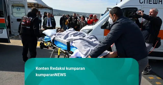 Foto: Dua Kapal Komersial Diserang Drone di Laut Hitam