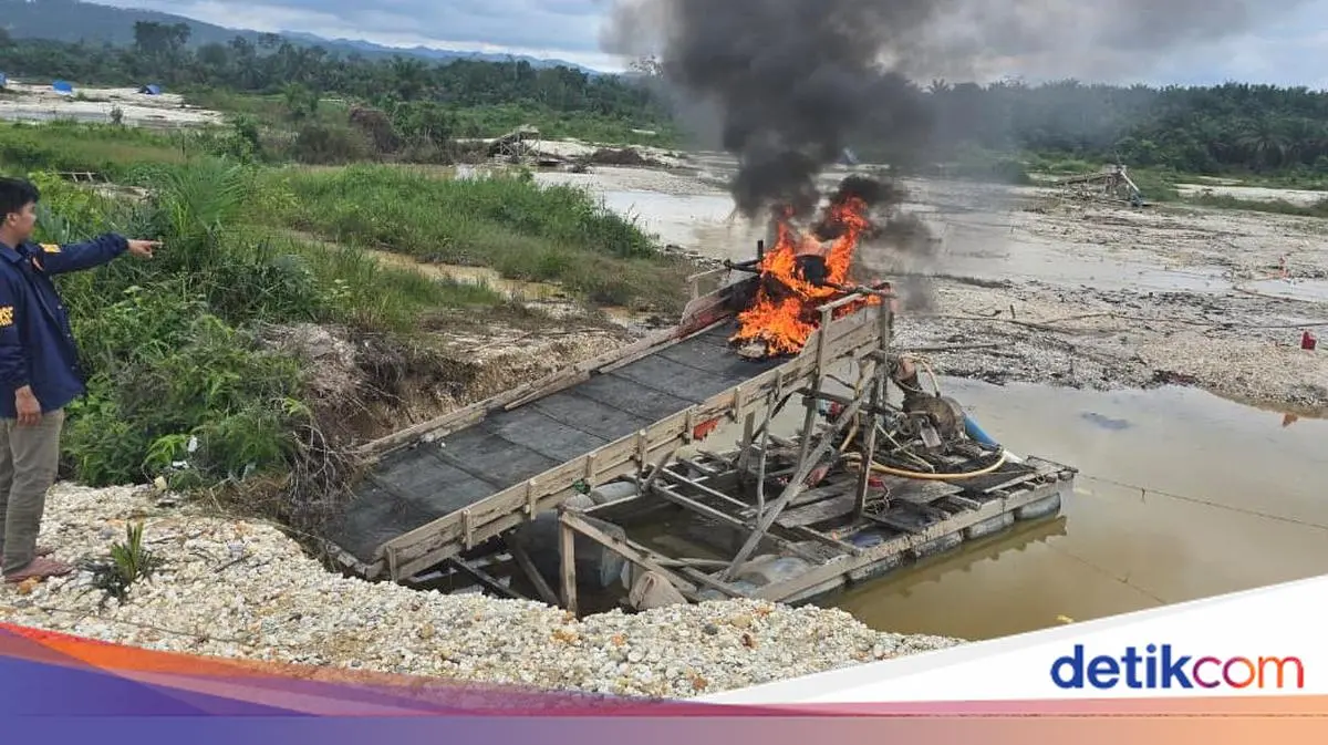 Polres Kuansing Gencar Penertiban PETI, 47 Rakit Dimusnahkan dalam Sepekan
