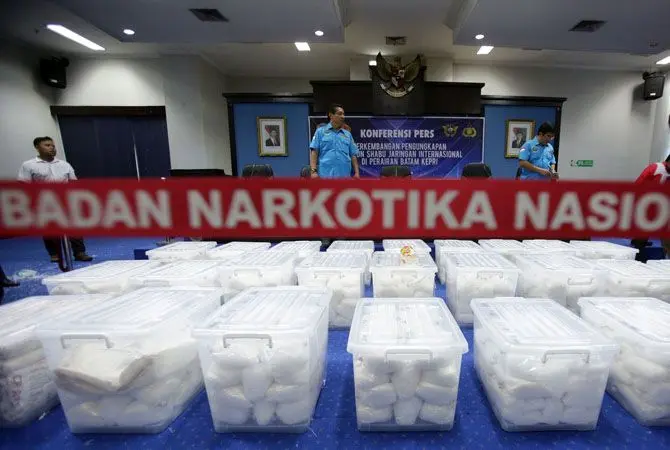 WNA Taiwan Tersangka Perdagangan 1,16 Ton Ketamin Digelandang ke Gedung Bareskrim Polri