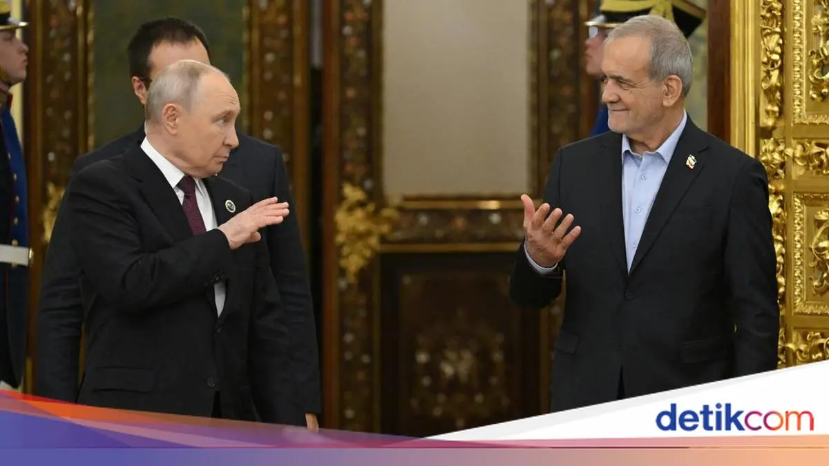 Presiden Iran Bertemu Putin di Moskow: Kita Bisa Selesaikan Masalah Tanpa AS